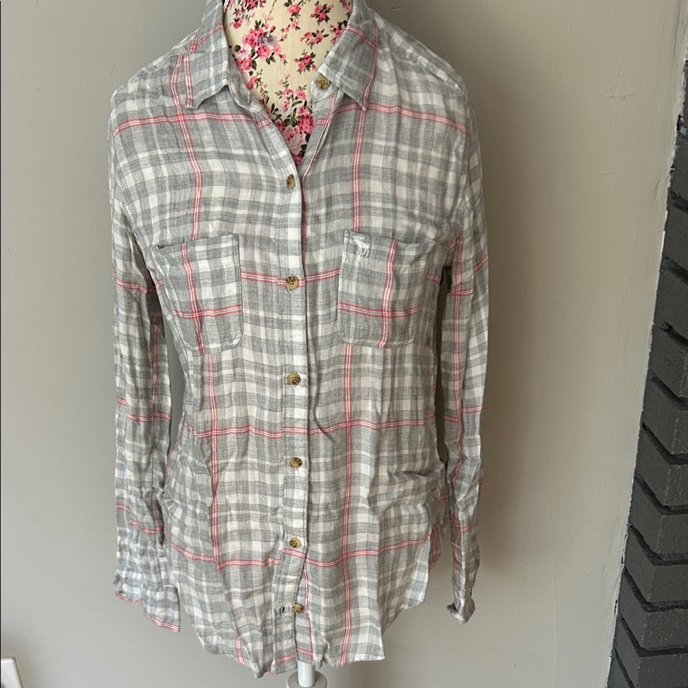 Abercrombie & Fitch Light Gray and Pink Checkered Shirt
